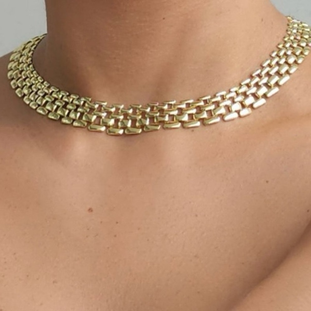 Elegant Women’s Gold Plated Grid Chain Necklace